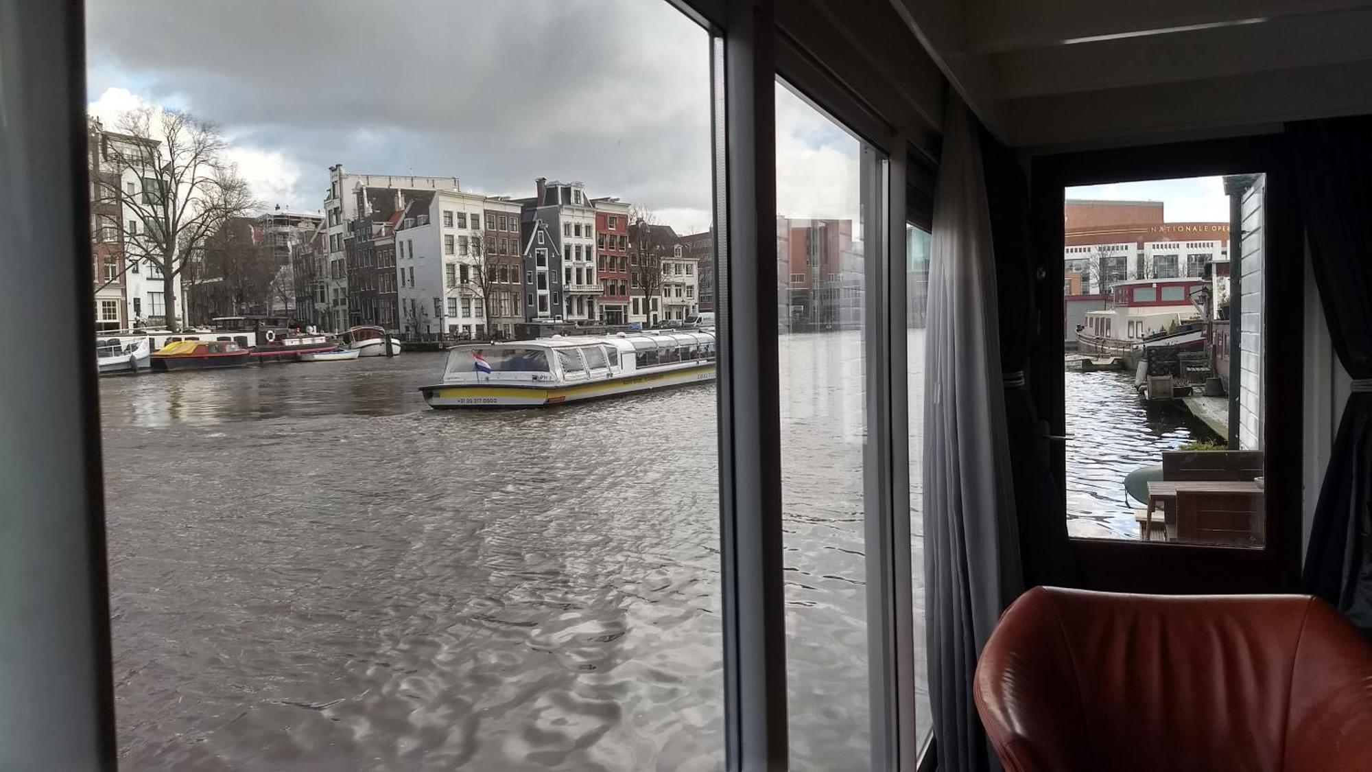 Rembrandt Square Boat Hotel Amsterdam Bagian luar foto